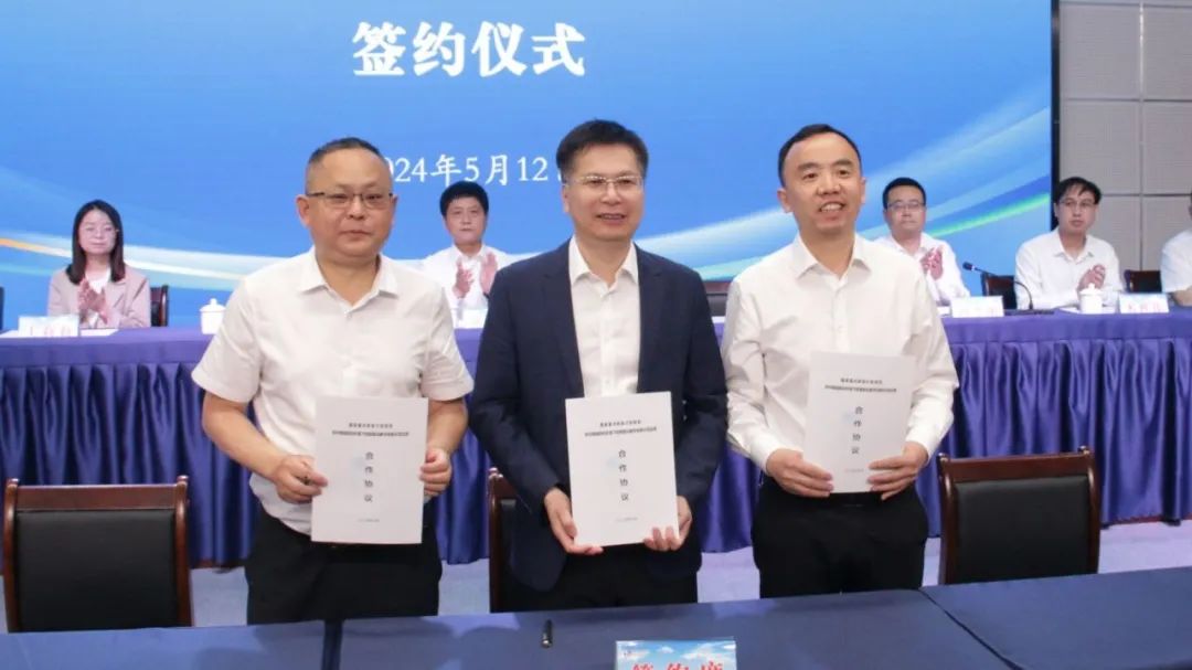 四川萬源：引進國家重點研發(fā)項目“智能化教學(xué)”創(chuàng)新示范應(yīng)用試點，以數(shù)字技術(shù)助力教師成長2.jpg